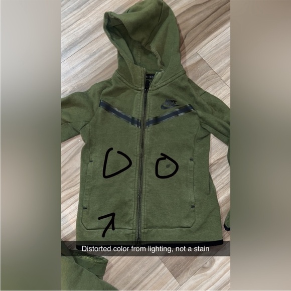 Nike tech - Picture 2 of 3